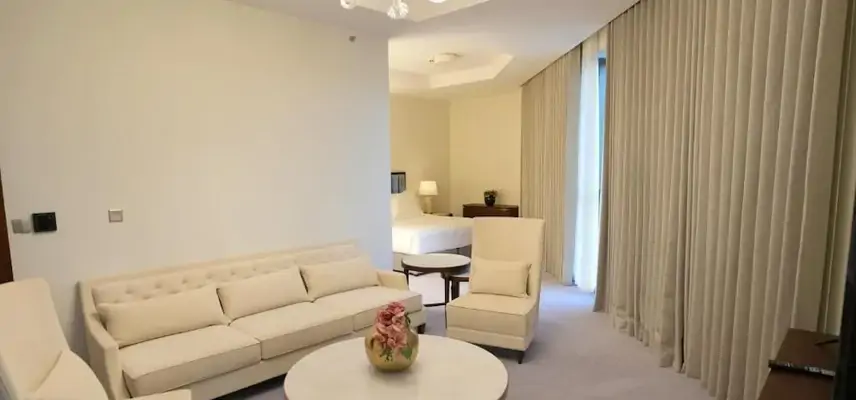 Peninsula Worth Hotel image